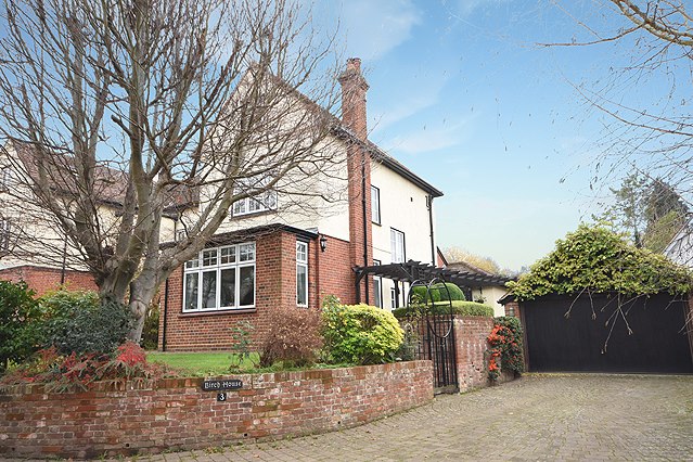 Castle Lane, Castle Hedingham, CO9